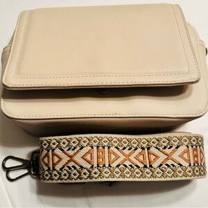 Urban Originals Cream Crossbody Bag with Geometric Strap